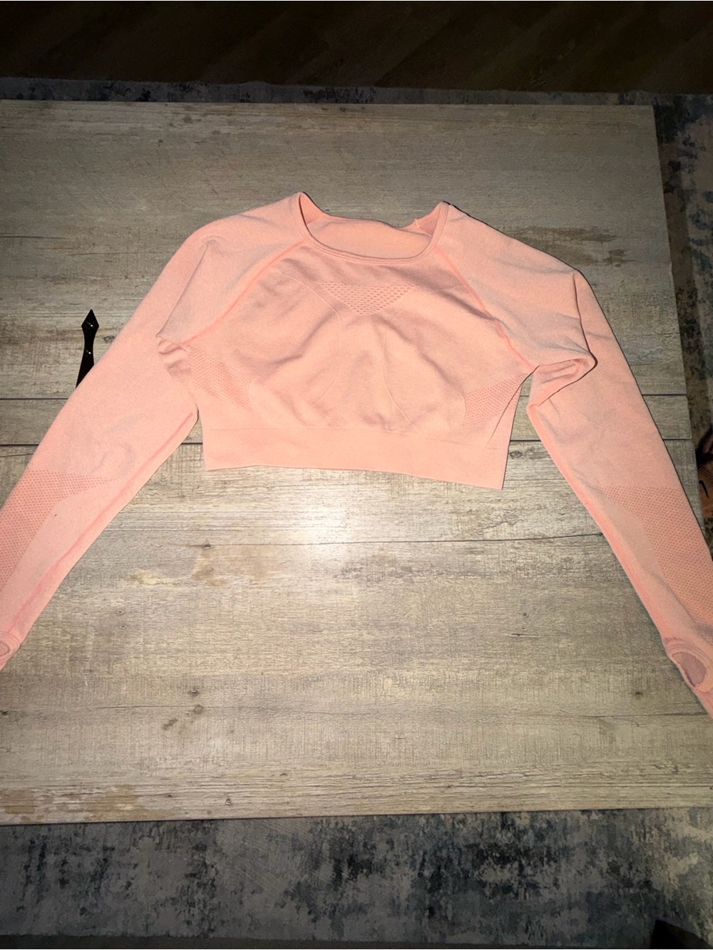 Seamless Long-Sleeve Crop Top in Peach